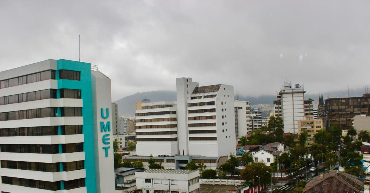 Hotel 6 De Diciembre Quito Exterior photo