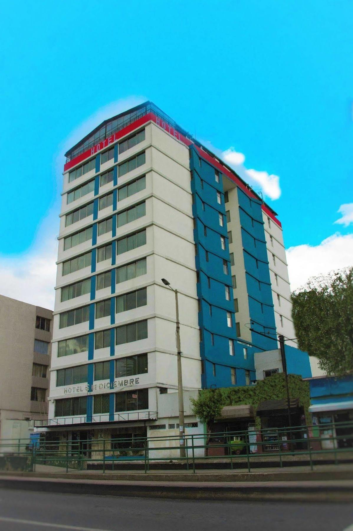 Hotel 6 De Diciembre Quito Exterior photo